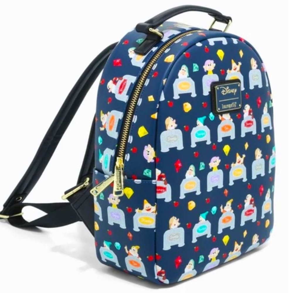 Loungefly x Disney Snow White & 7 Dwarfs Beds Backpack Shoulder Bag Purse NWT - Picture 8 of 14